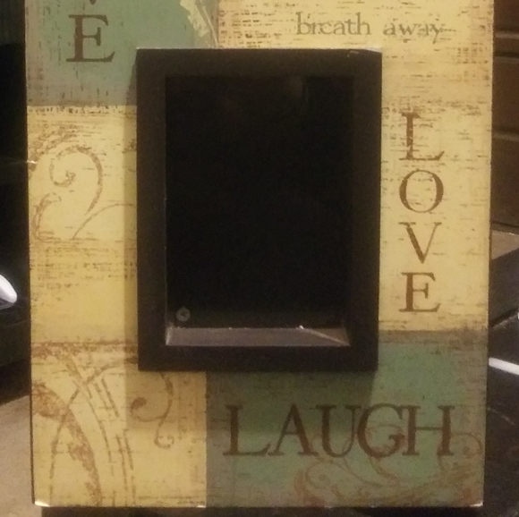 PICTURE FRAME - Picture 2 of 4